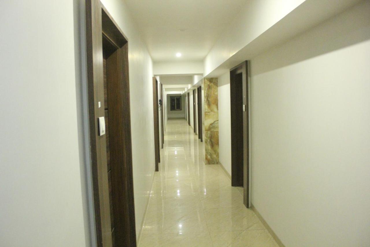 Nimantran Hotel Navi Mumbai Luaran gambar