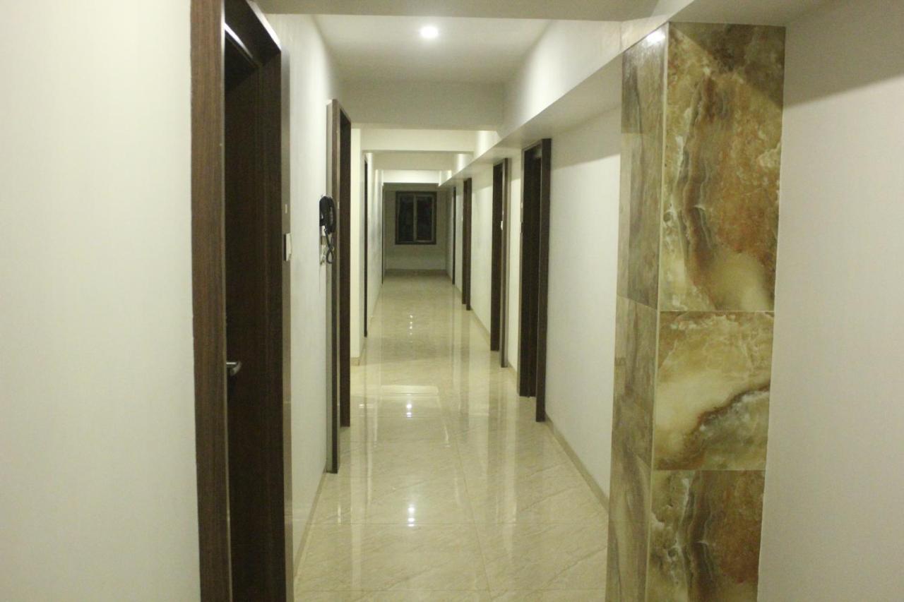 Nimantran Hotel Navi Mumbai Luaran gambar